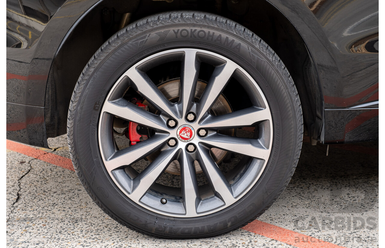 3/2017 Jaguar F-Pace 30d S (AWD) X761 4d Wagon Ultimate Black Turbo Diesel V6 3.0L