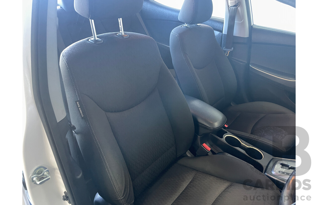 8/2013 Hyundai Elantra Active MD2 4d Sedan White 1.8L