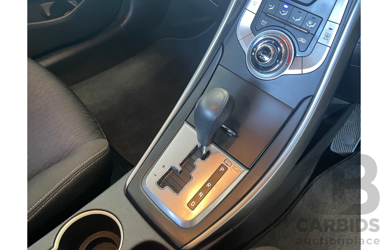 8/2013 Hyundai Elantra Active MD2 4d Sedan White 1.8L