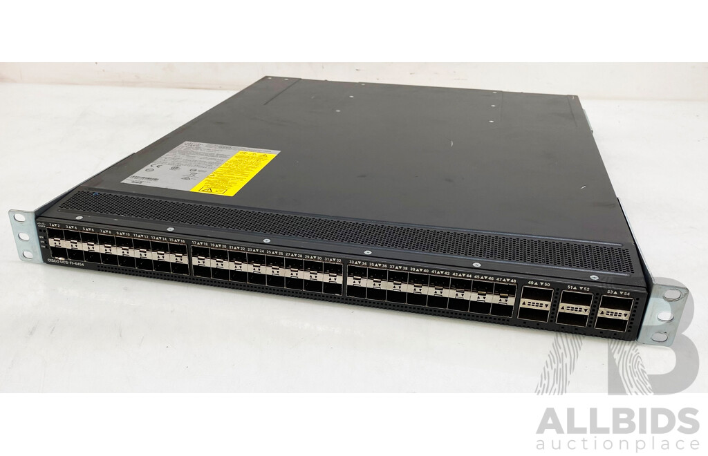 Cisco (UCS-FI-6454) Fabric Interconnect 54-Port Swtich