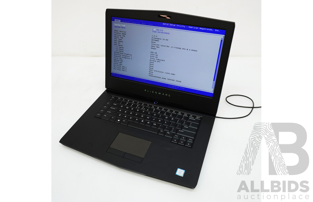 Alienware 15 R3 Intel Core I7 (7700HQ) 2.80GHz-3.80GHz 4-Core CPU 15-Inch Gaming Laptop