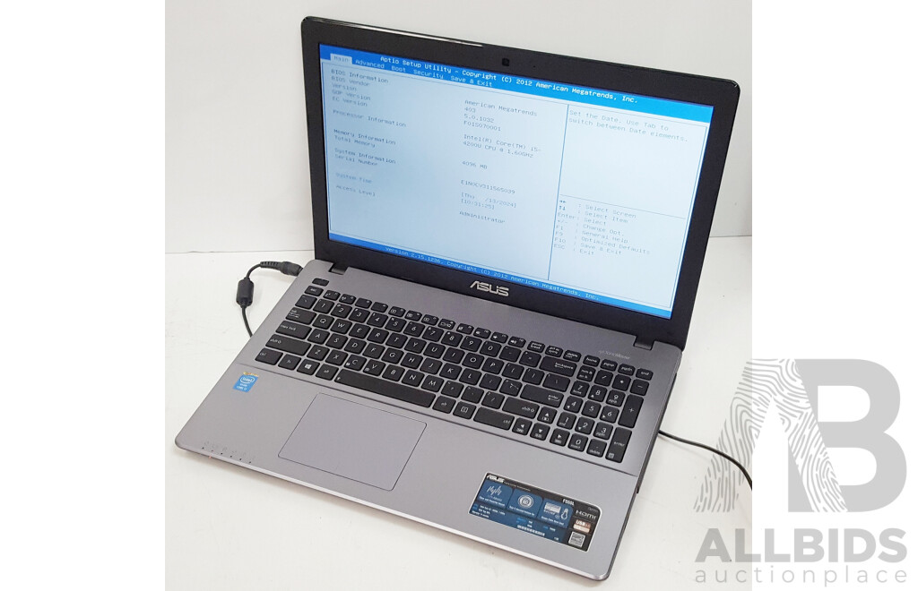 ASUS (F550L) Intel Core i5 (4200U) 1.60GHz-2.60GHz 2-Core CPU 15-Inch Laptop