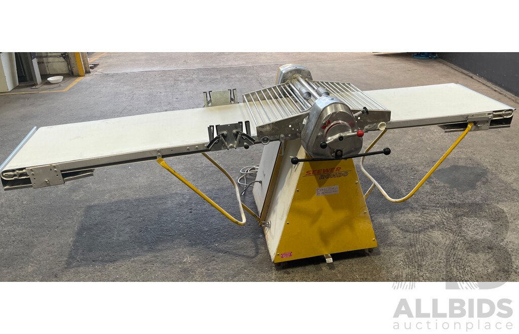Seewer Rondo Automatic Freestanding Dough Pastry Sheeter
