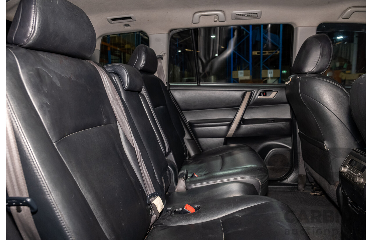10/2008 Toyota Kluger KX-S (4x4) GSU45R 4d Wagon Silver 3.5L - 7 Seater