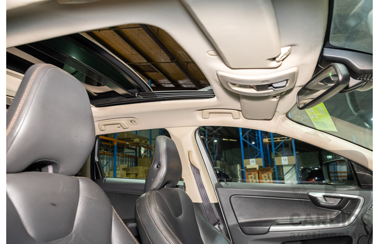 4/2010 Volvo XC60 D5 (AWD) Teknik 2.4 DZ MY10 4d Wagon Silver Turbo Diesel 2.4L