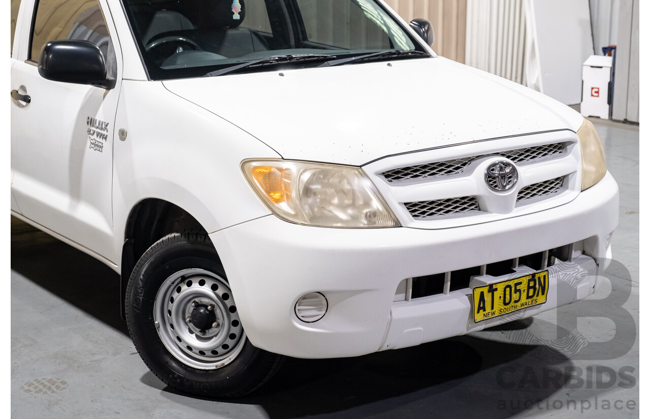 3/2005 Toyota Hilux  RZN149R Dual Cab P/Up Workmate White 2.7L