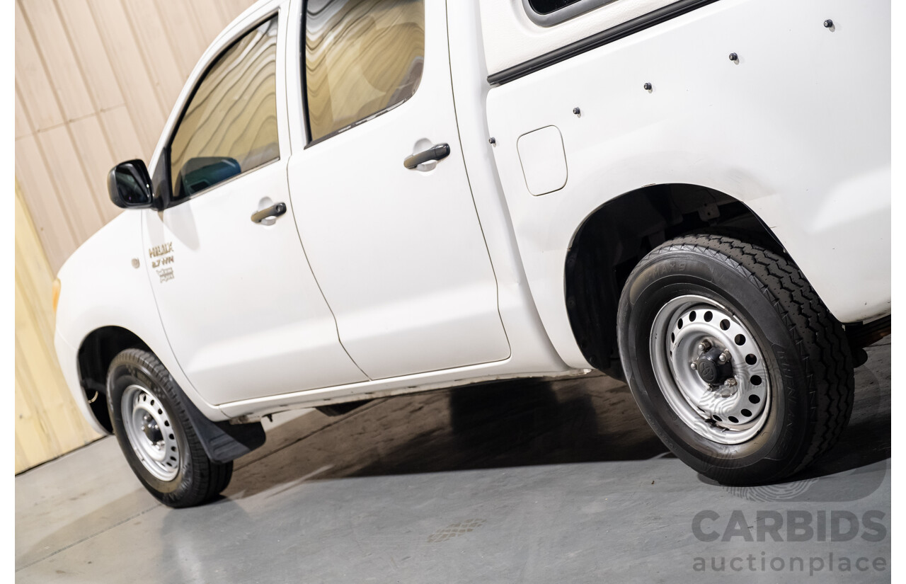 3/2005 Toyota Hilux  RZN149R Dual Cab P/Up Workmate White 2.7L