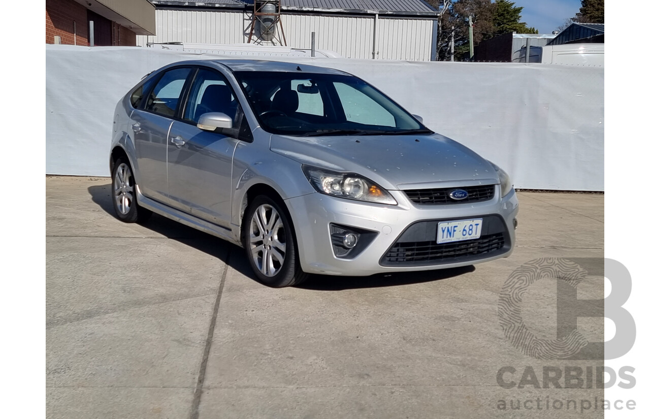 11/2010 Ford Focus Zetec LV MY11 5d Hatchback Silver 2.0L