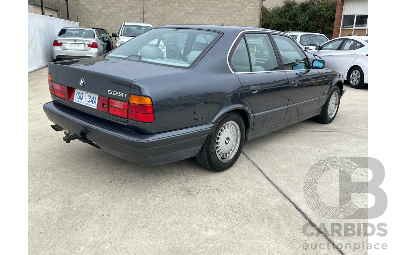 5/1994 Bmw 525i  4d Sedan Grey 2.5L