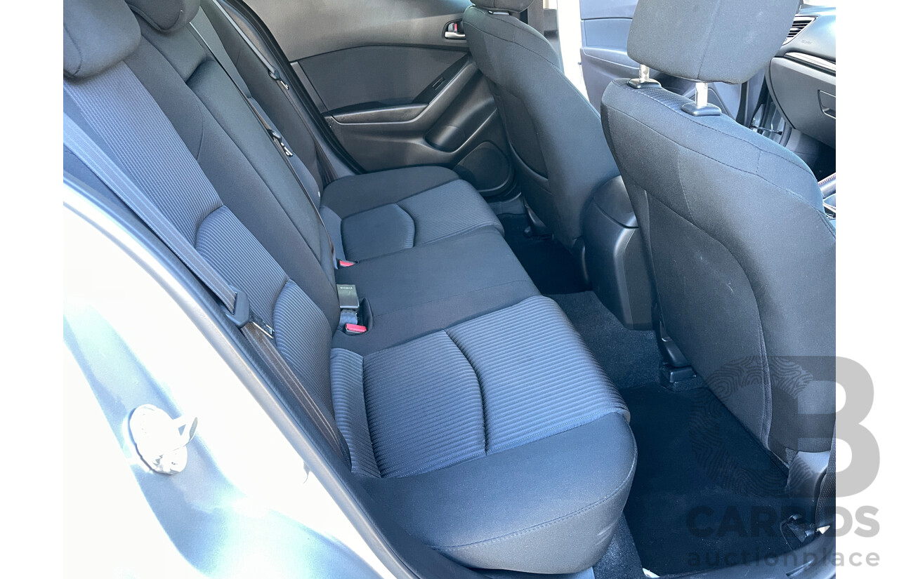 12/2015 Mazda Mazda3 SP25 BM MY15 5d Hatchback Silver 2.5L