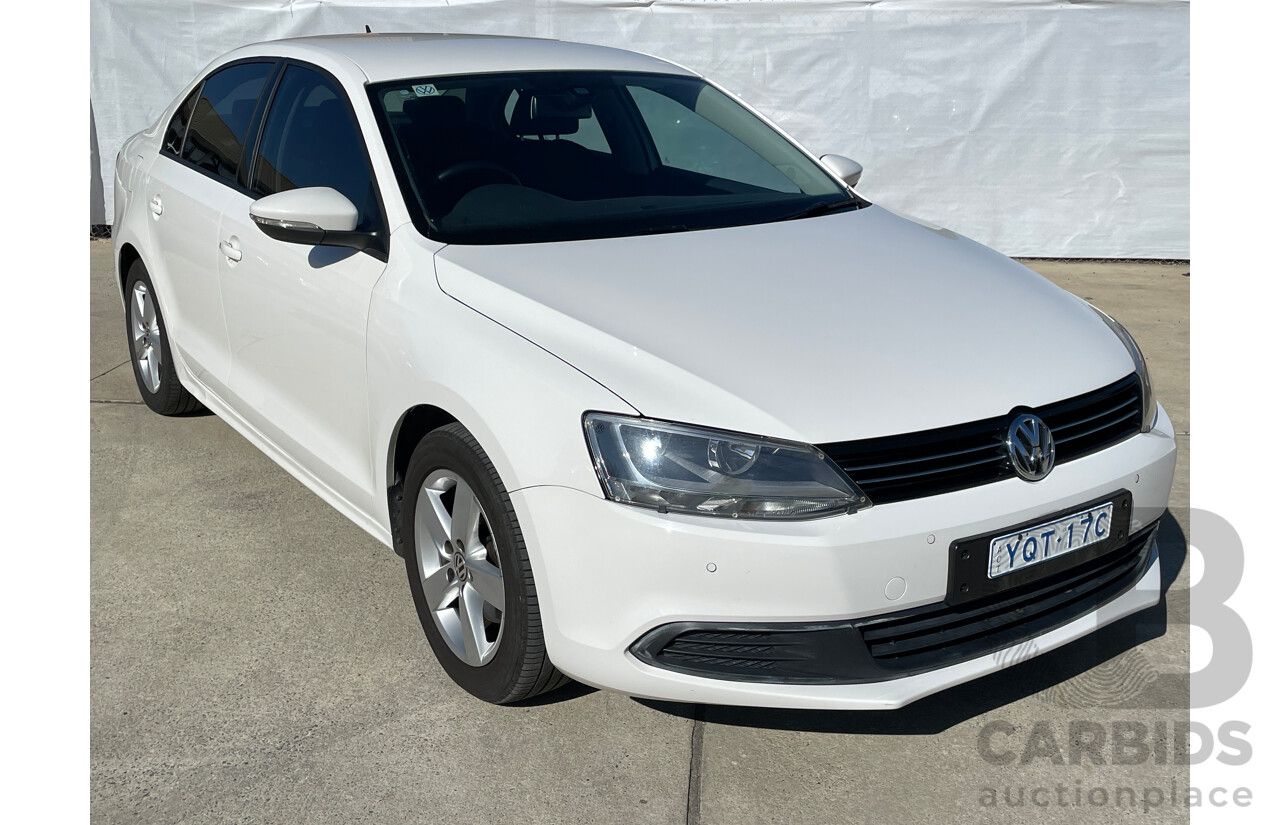2/2012 Volkswagen Jetta 103 TDI Comfortline 1KM MY12 4d Sedan White 2.0L