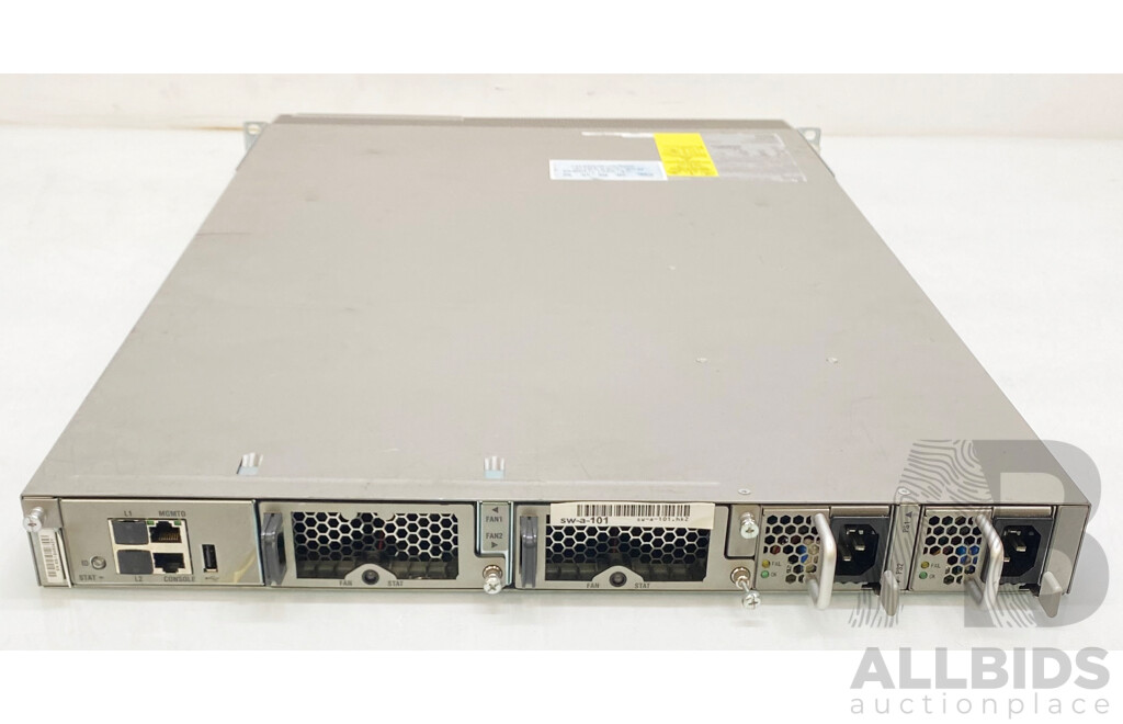 Cisco (N5K-5548UP) Nexus 5500 Series 48-Port SFP+ Switch