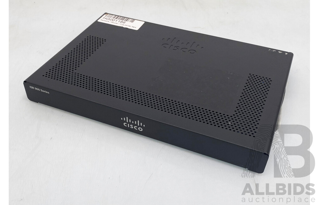 Cisco (C927-4P)  Cisco 900 Series Intergrated Service Router