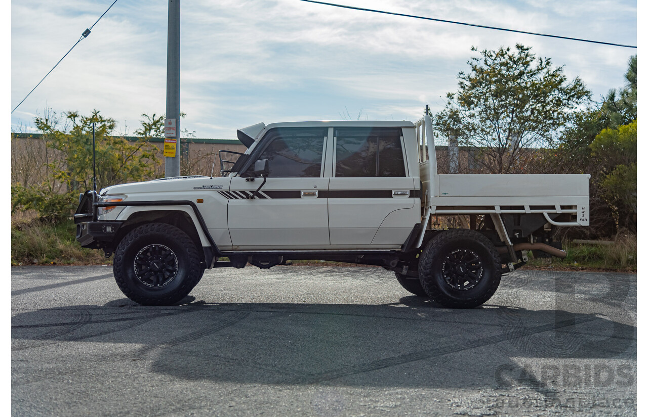 3/2015 Toyota Landcruiser GXL (4x4) VDJ79R Double C/Chas White 4.5L Turbo Diesel V8