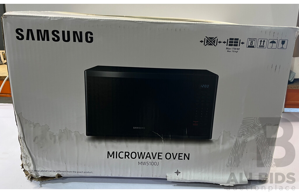 Samsung (MW5100J) Microwave Oven - ORP $299.00