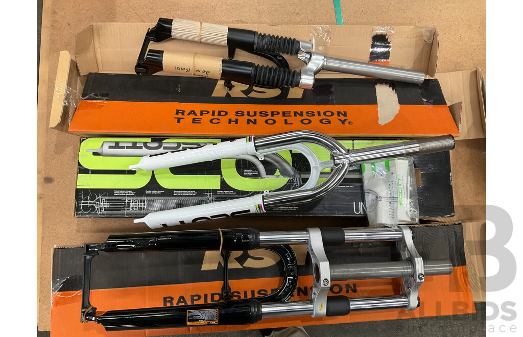 RST and Scott 24 and 20 Inch Suspended - Lot 1473334 | ALLBIDS