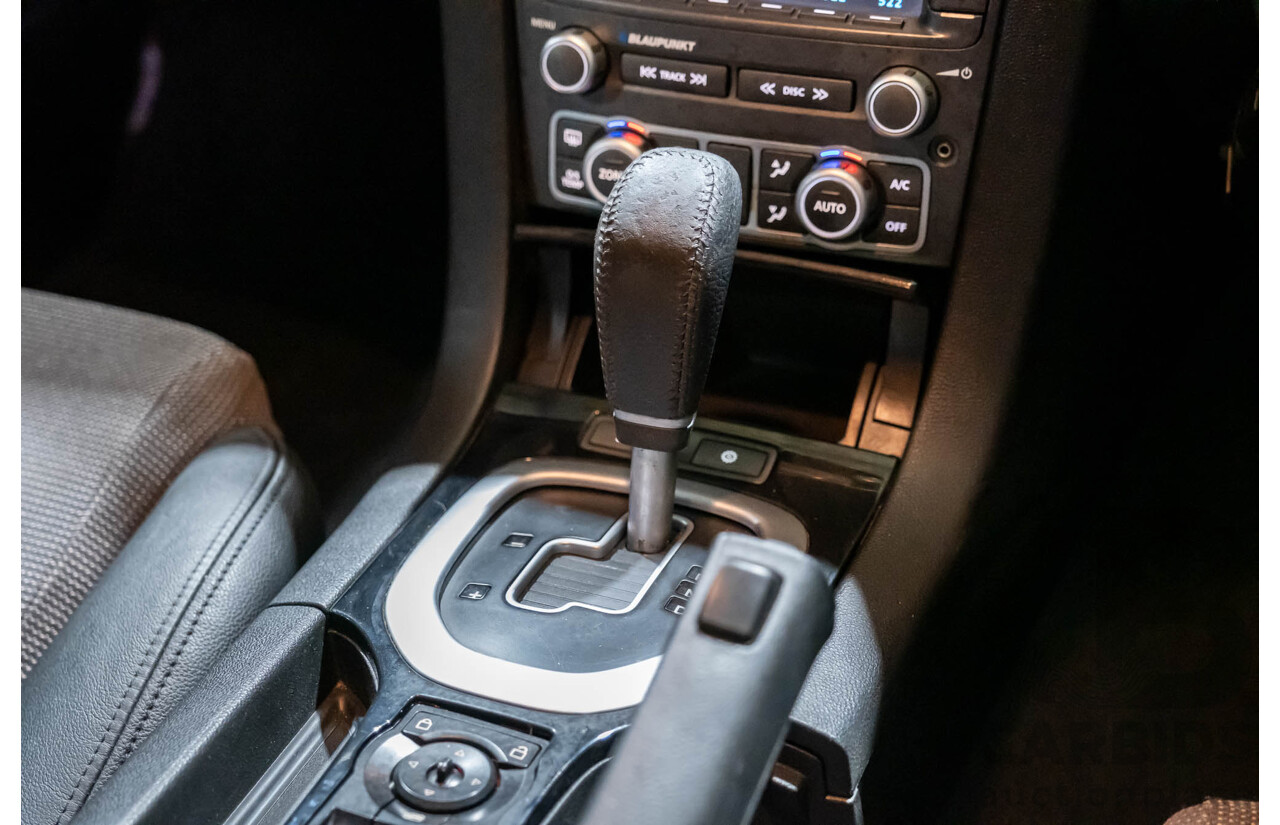 4/2007 Holden Calais V VE 4d Sedan White V6 3.6L