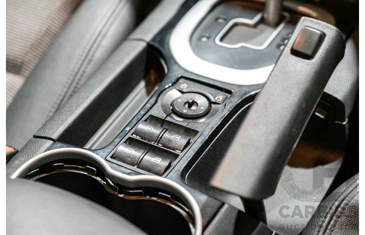 4/2007 Holden Calais V VE 4d Sedan White V6 3.6L