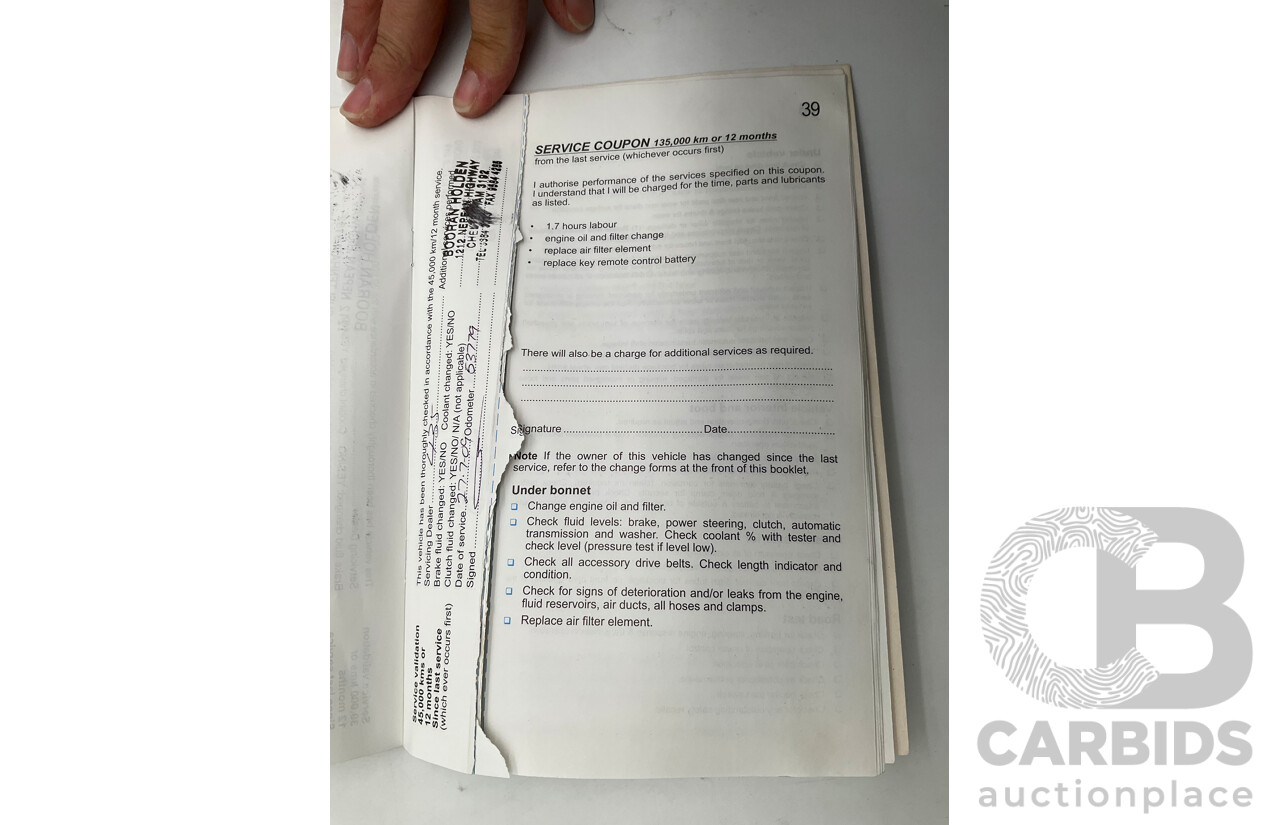 4/2007 Holden Calais V VE 4d Sedan White V6 3.6L