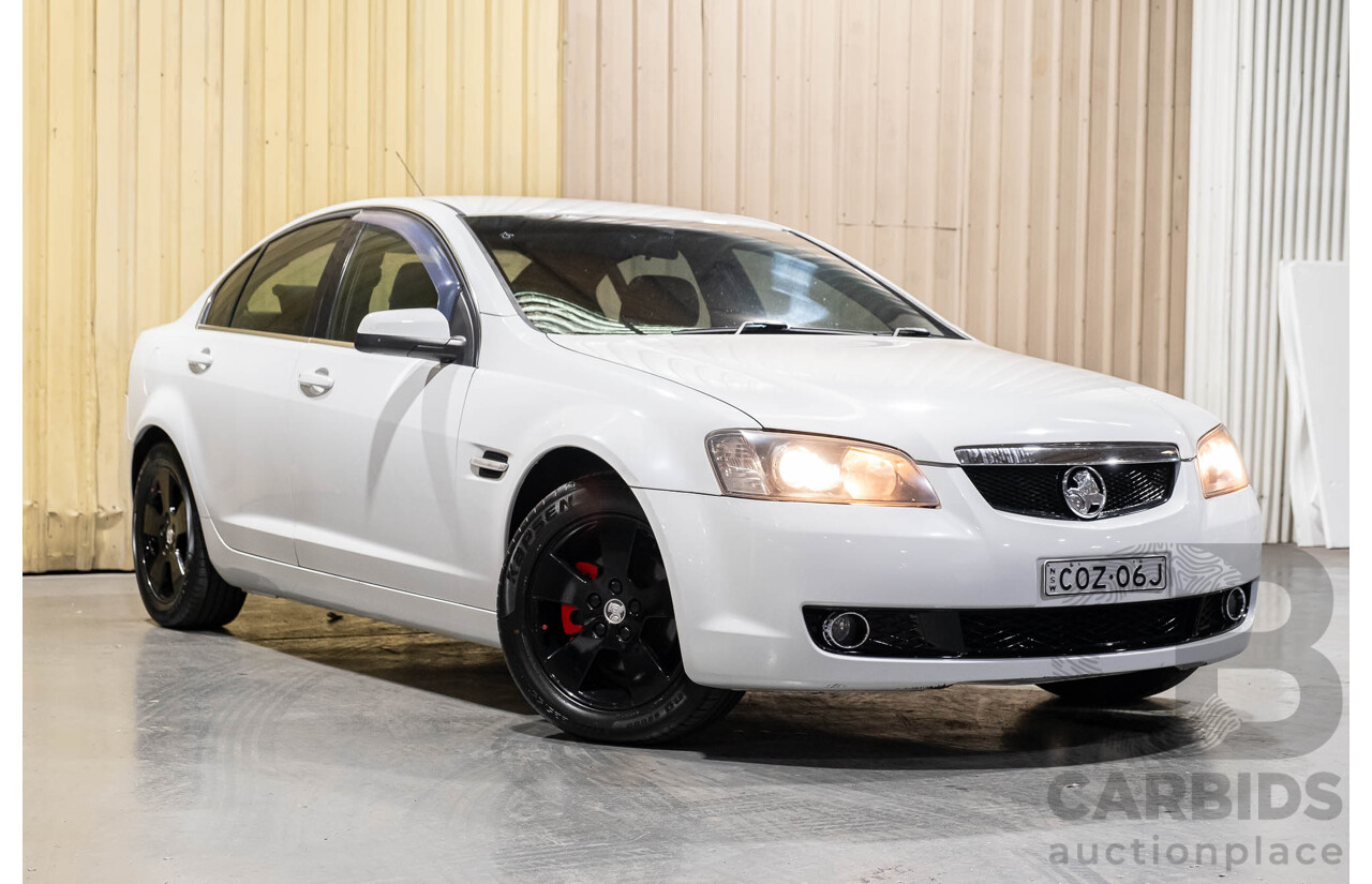 4/2007 Holden Calais V VE 4d Sedan White V6 3.6L