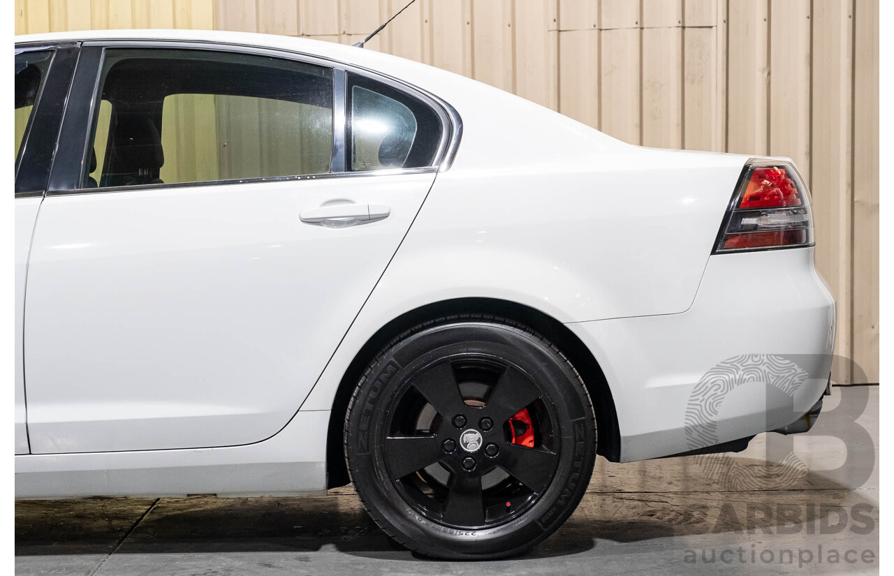 4/2007 Holden Calais V VE 4d Sedan White V6 3.6L