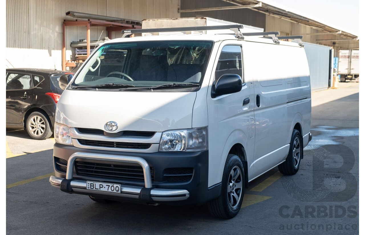 10/2009 Toyota Hiace LWB TRH201R MY07 Upgrade 4d Van White 2.7L
