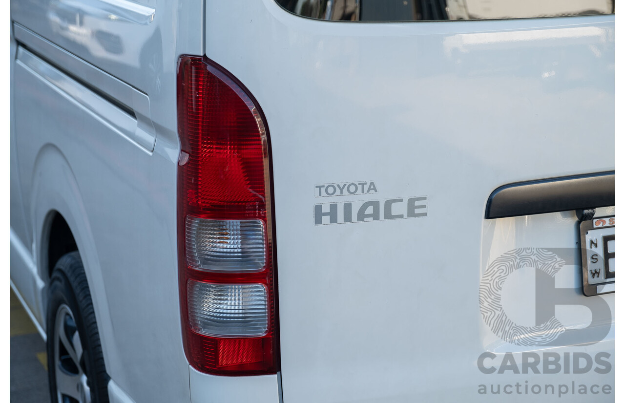 10/2009 Toyota Hiace LWB TRH201R MY07 Upgrade 4d Van White 2.7L