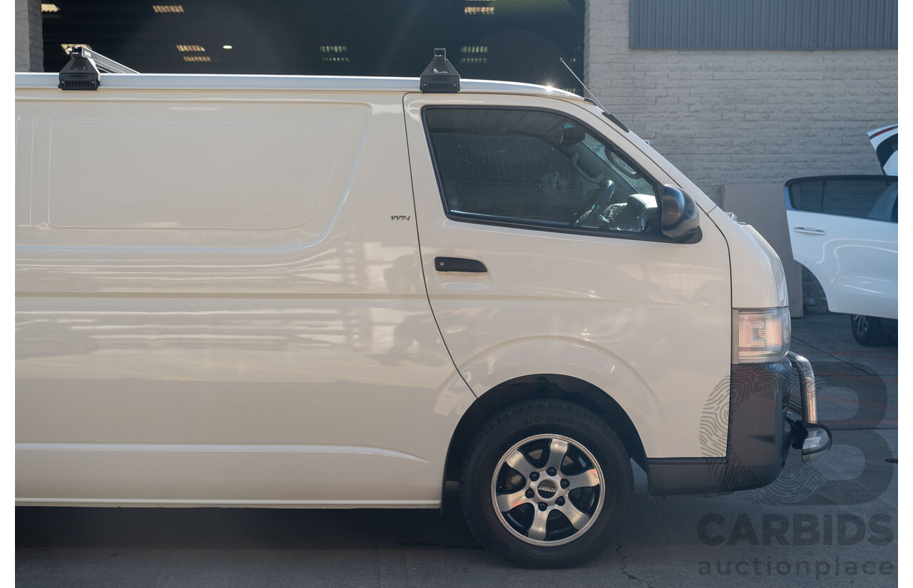 10/2009 Toyota Hiace LWB TRH201R MY07 Upgrade 4d Van White 2.7L