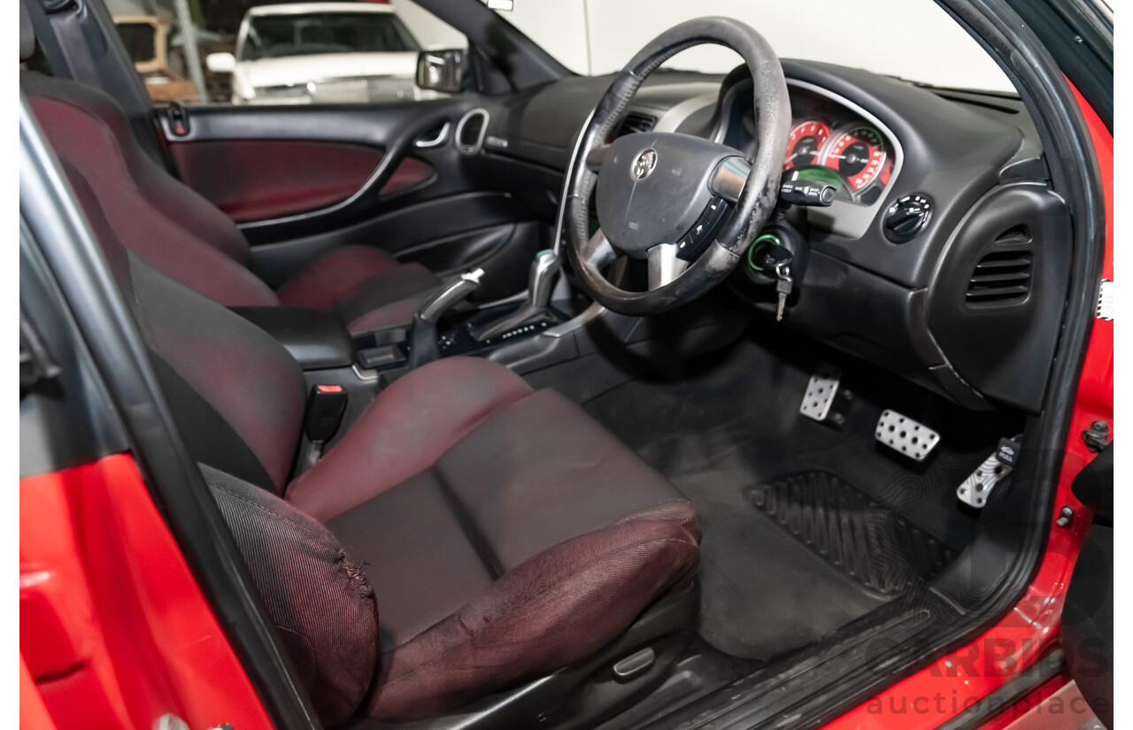 8/2004 Holden Commodore SS VZ 4d Sedan Red LS1 5.7L V8