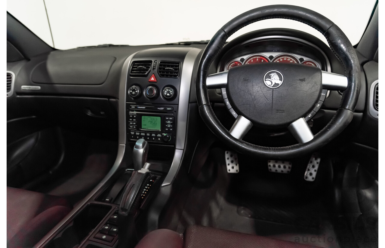8/2004 Holden Commodore SS VZ 4d Sedan Red LS1 5.7L V8
