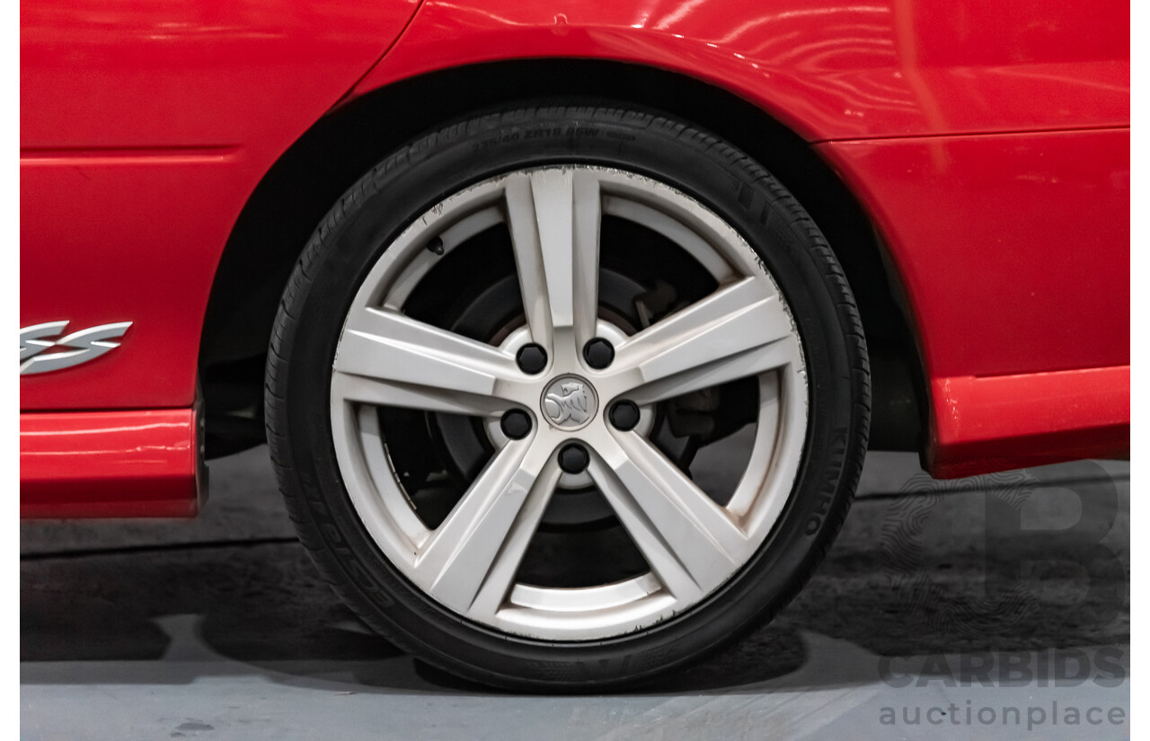 8/2004 Holden Commodore SS VZ 4d Sedan Red LS1 5.7L V8