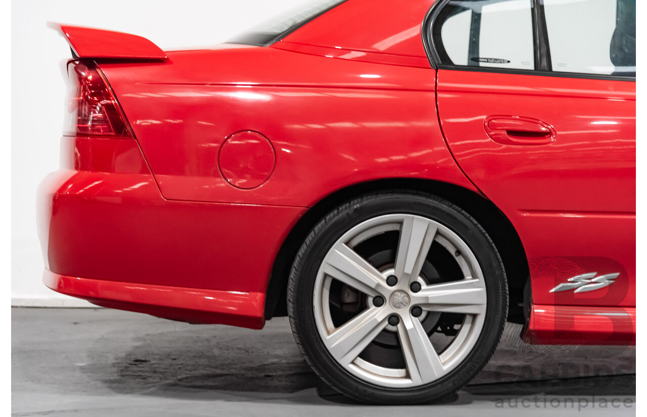 8/2004 Holden Commodore SS VZ 4d Sedan Red LS1 5.7L V8