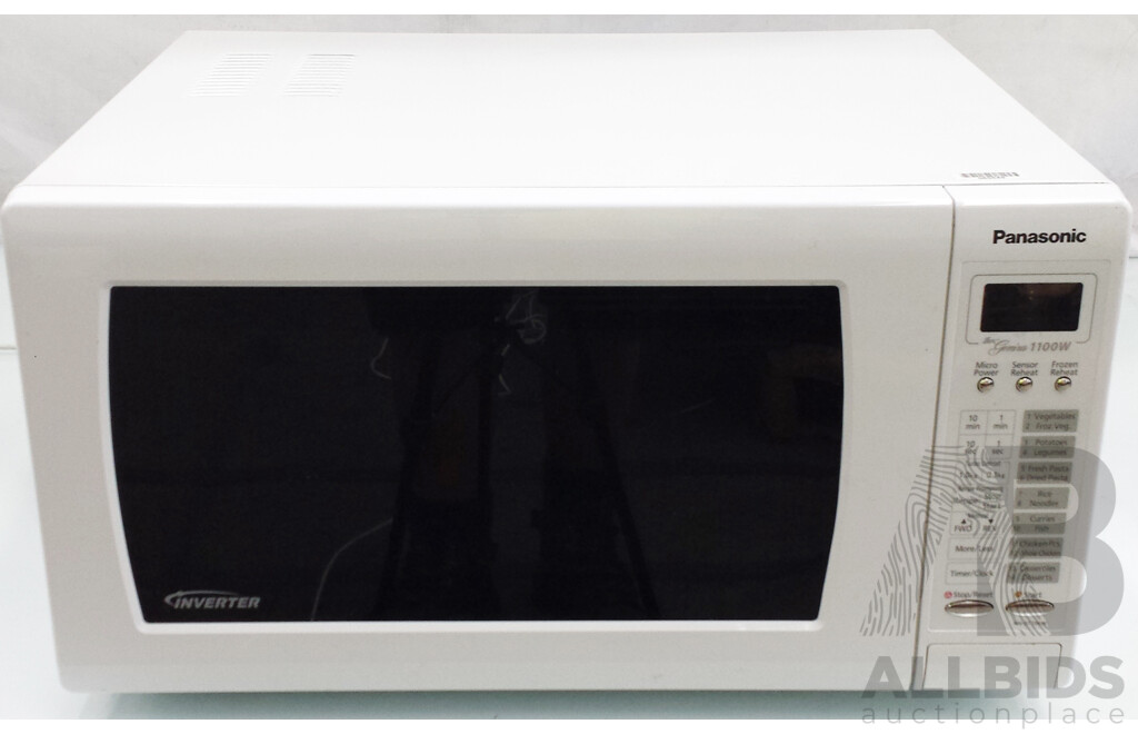Panasonic 1100W Inverter Microwave Oven