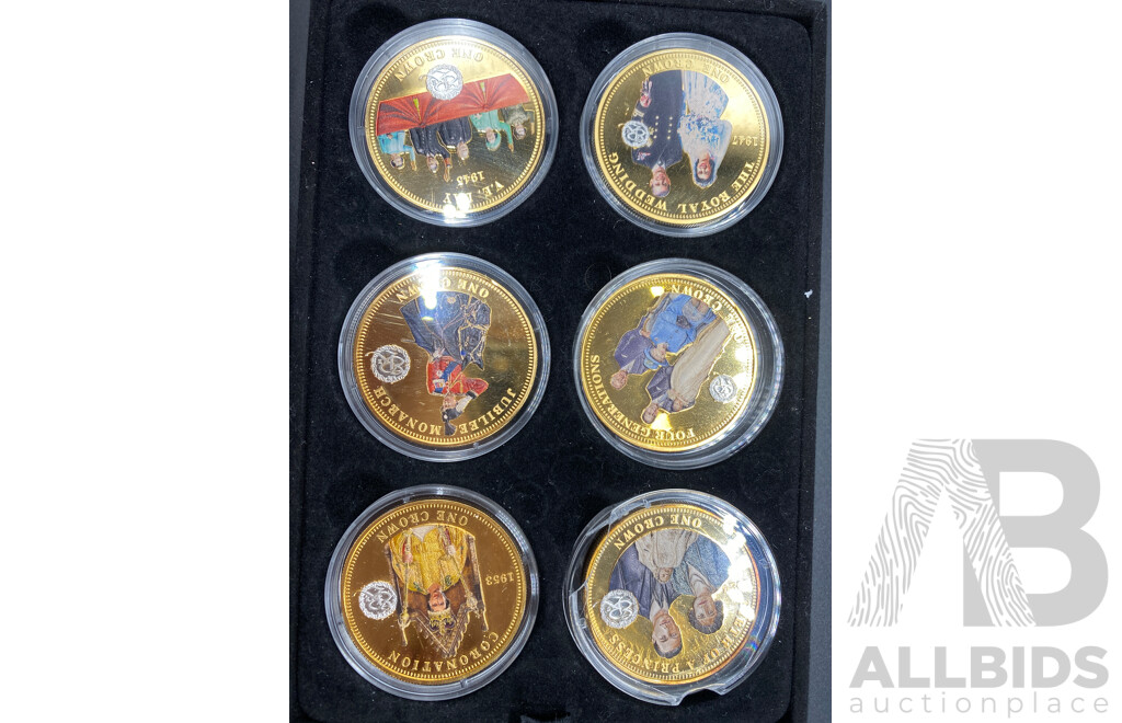 'the Crowning Moments of Queen Elizabeth II Collection' Golden Crown Coin Collection Issued by the Bradford Exchange 18 Coins, Limited to 9999
