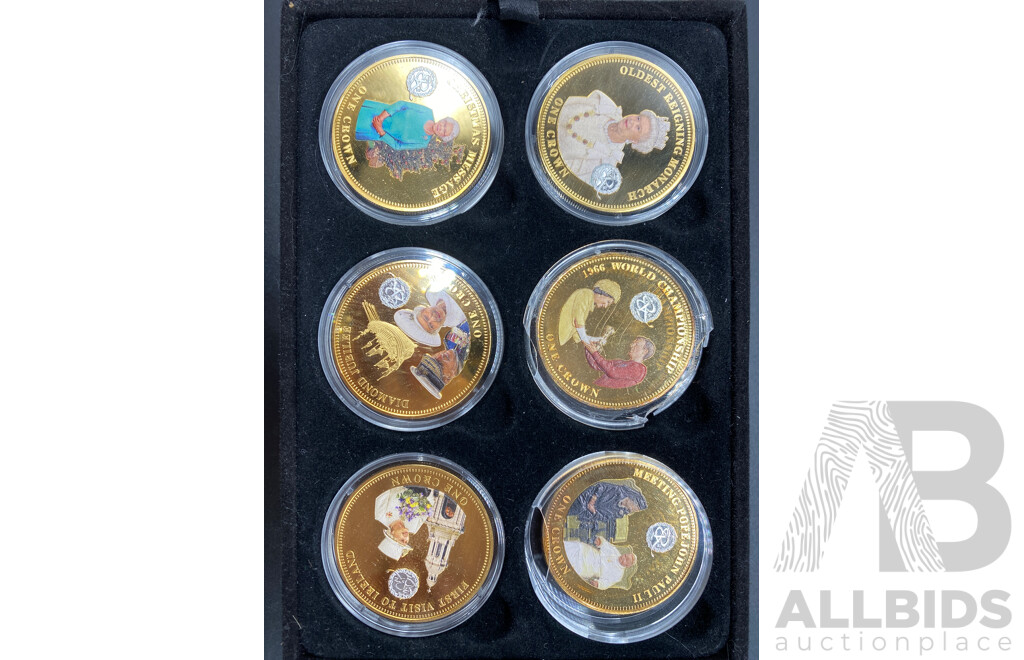 'the Crowning Moments of Queen Elizabeth II Collection' Golden Crown Coin Collection Issued by the Bradford Exchange 18 Coins, Limited to 9999