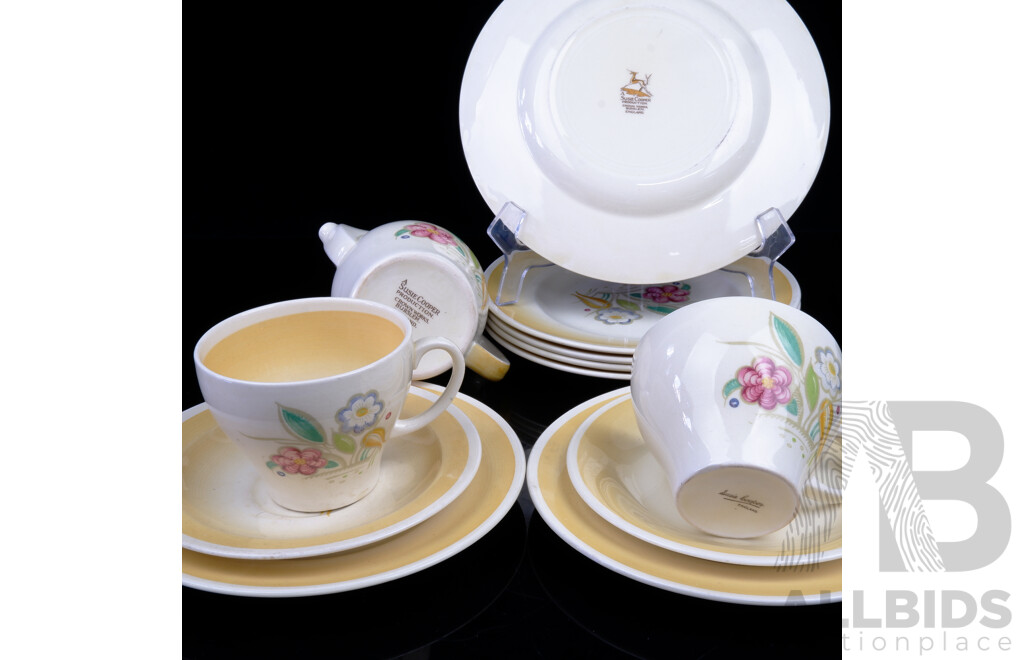Vintage 12 Pieces Suzie Cooper - Lot 1526259 | ALLBIDS