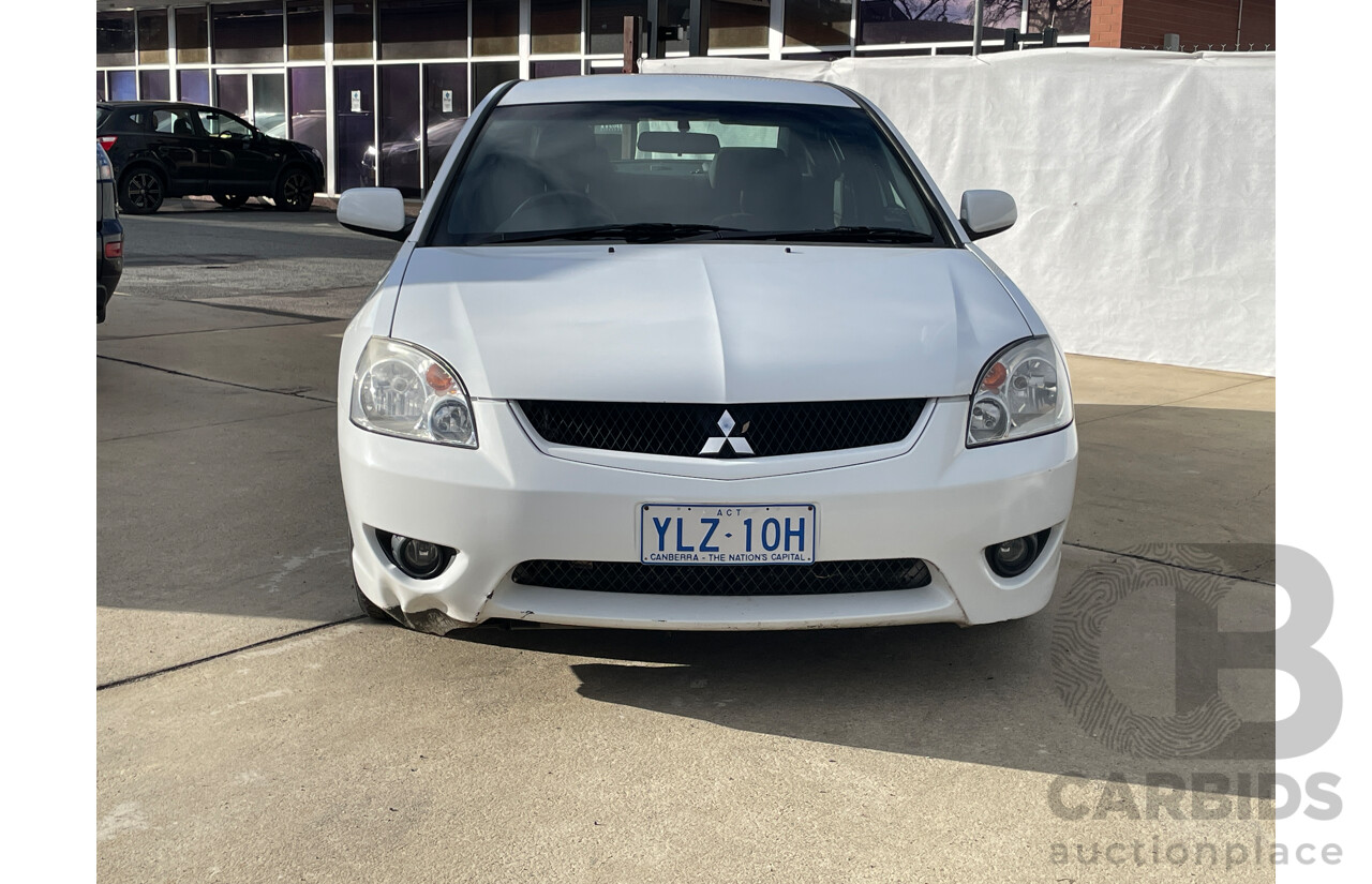 12/2006 Mitsubishi 380 SX DB SERIES II 4d Sedan White 3.8L