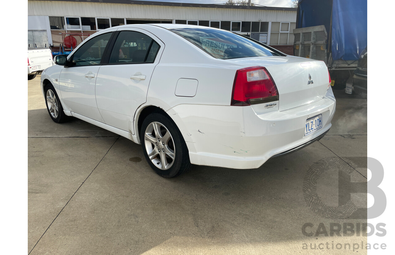 12/2006 Mitsubishi 380 SX DB SERIES II 4d Sedan White 3.8L
