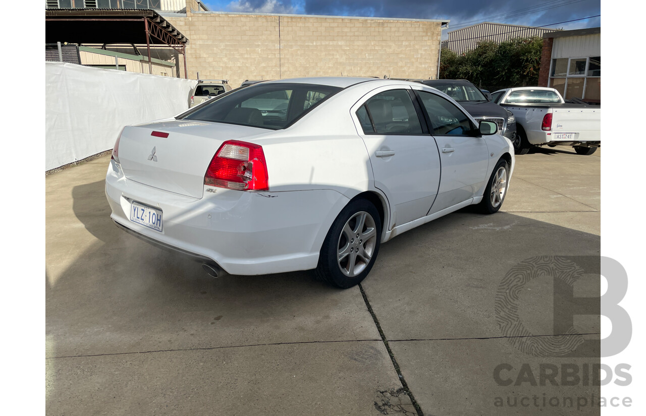 12/2006 Mitsubishi 380 SX DB SERIES II 4d Sedan White 3.8L