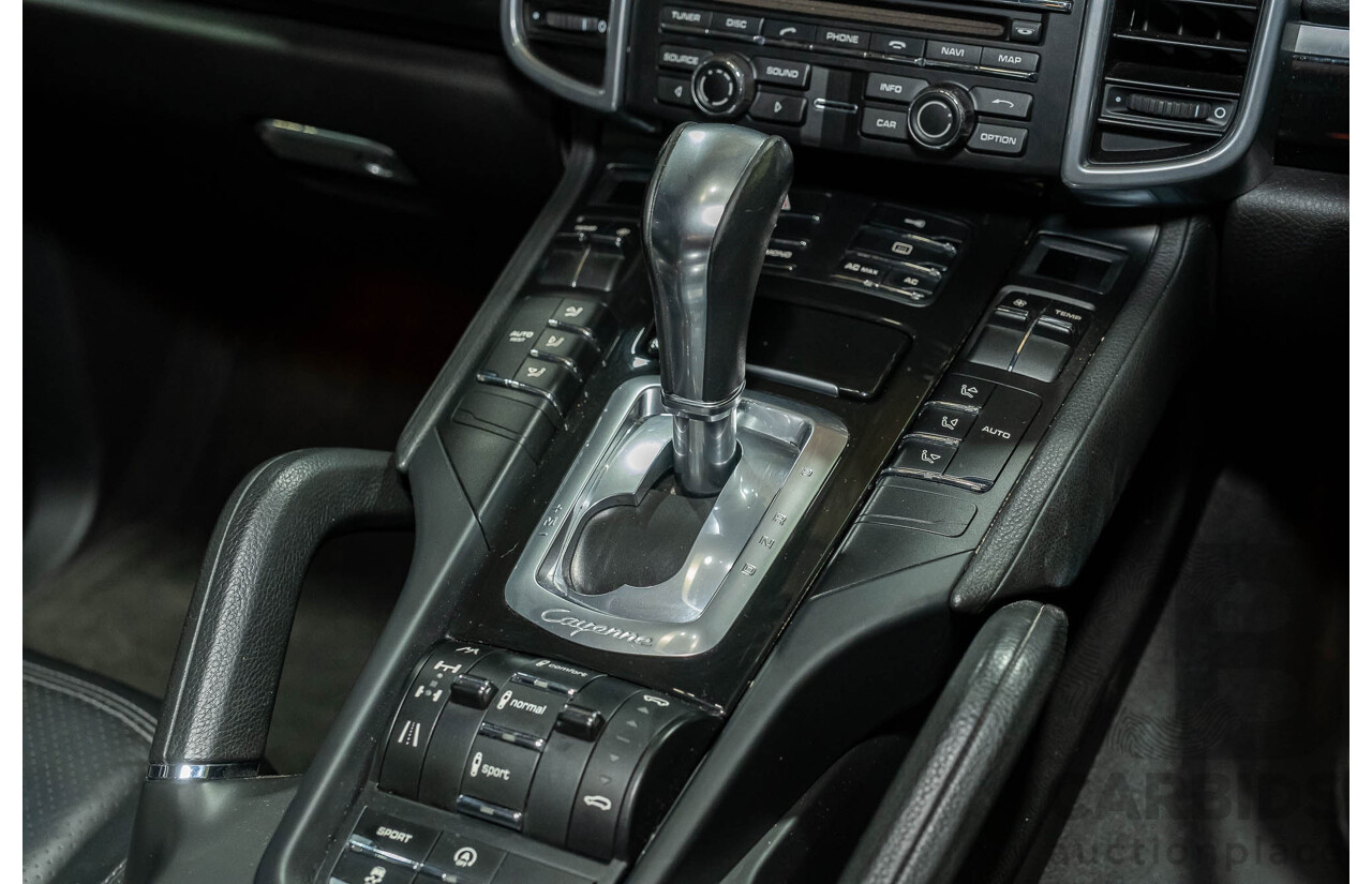 1/2011 Porsche Cayenne S 4d Wagon Metallic Black V8 4.8L