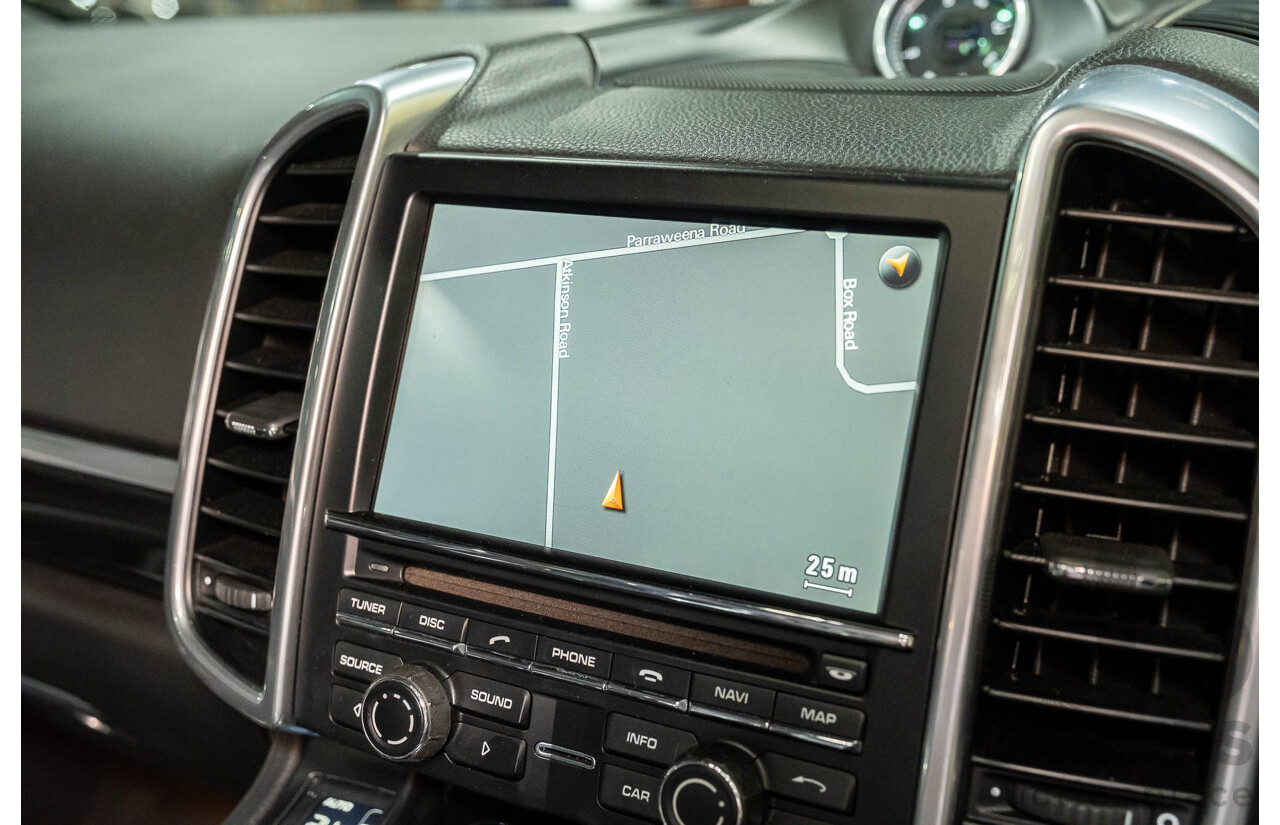 1/2011 Porsche Cayenne S 4d Wagon Metallic Black V8 4.8L