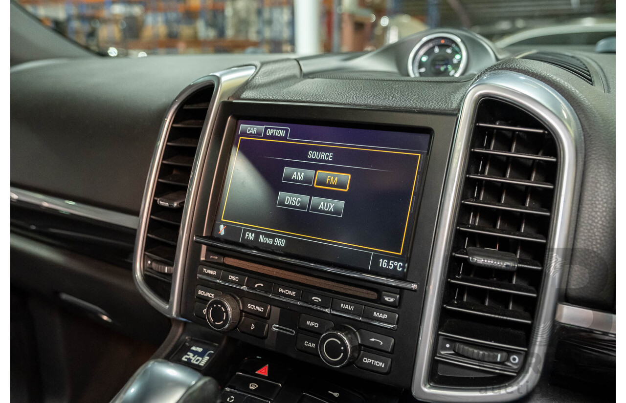 1/2011 Porsche Cayenne S 4d Wagon Metallic Black V8 4.8L