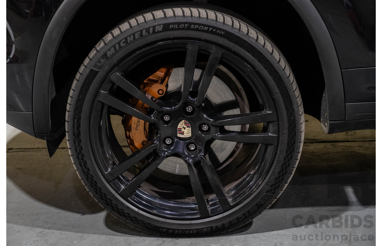 1/2011 Porsche Cayenne S 4d Wagon Metallic Black V8 4.8L