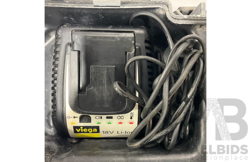 VIEGA PRESSWERKZEUG  Heavy Duty Tool -  Pressgun 4B with Press Jaw - ORP $1800.00