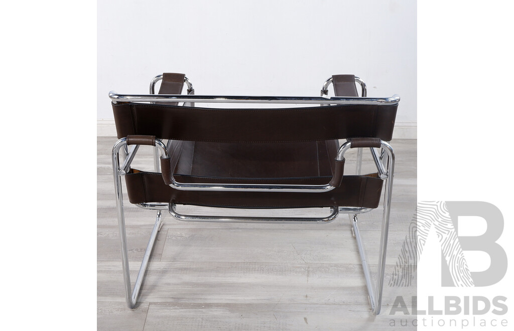 Good Tan Leather and Chromed Metal B3 Wassily Chair by Fasem, First of Two 