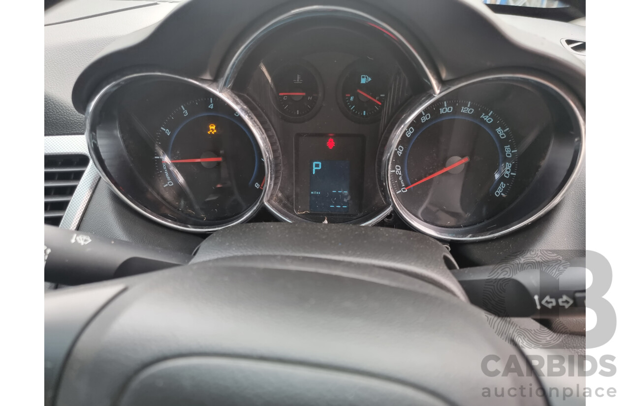 8/2012 Holden Cruze CDX JH MY12 4d Sedan Red 1.8L