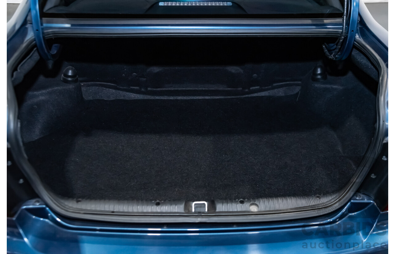 8/2002 Holden Monaro CV6 V2 2d Coupe Blue 3.8L Supercharged