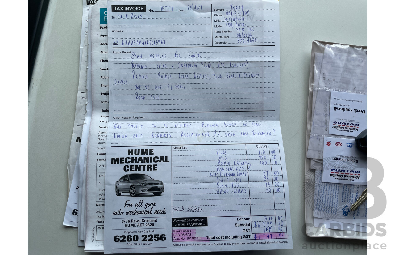 8/2006 Mitsubishi 380 4d Sedan White 3.8L