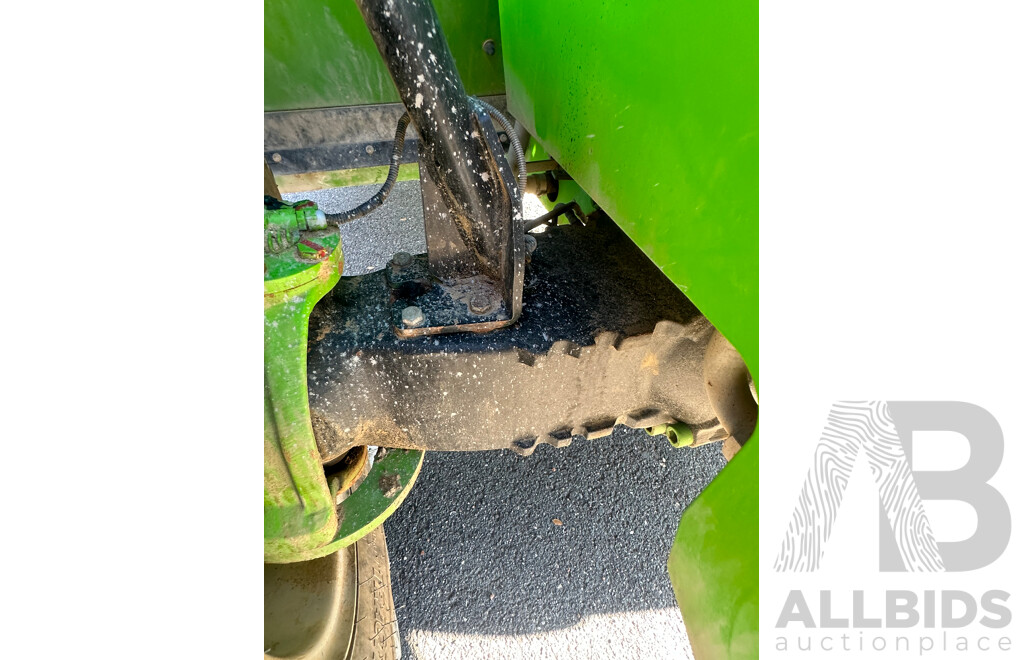 2016 MERLO Telehandler with Rotator Attachment