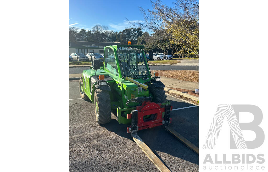 2016 MERLO Telehandler with Rotator Attachment